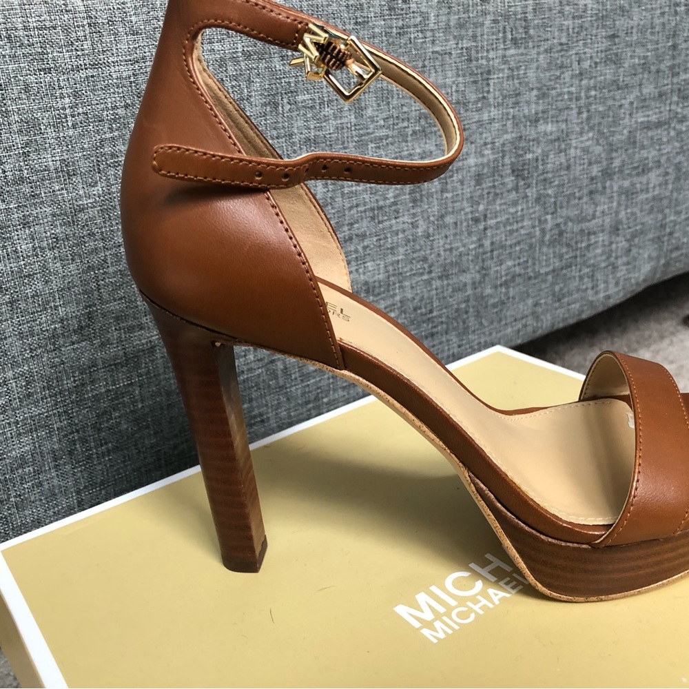 New! Michael Kors Platform Sandals/Heals
